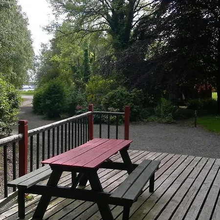 Lodge Glasson Lakeshore Cabins Athlone