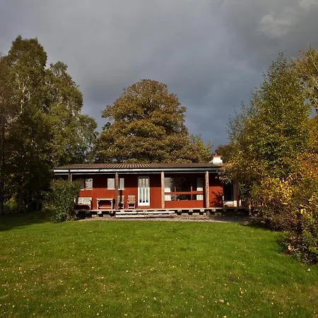 Glasson Lakeshore Cabins Lodge *