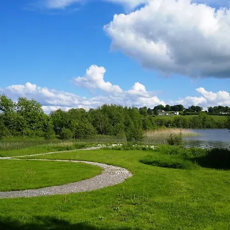Glasson Lakeshore Cabins Lodge *